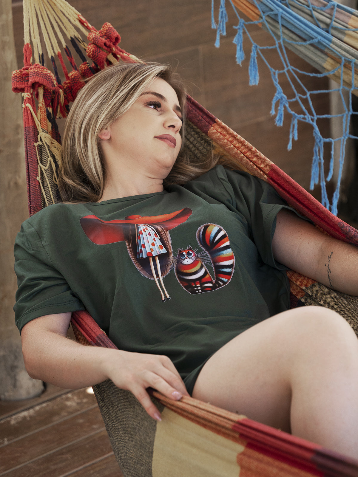 Conjunto Shorts e Cropped Dama do Chapéu & Gato Listrado