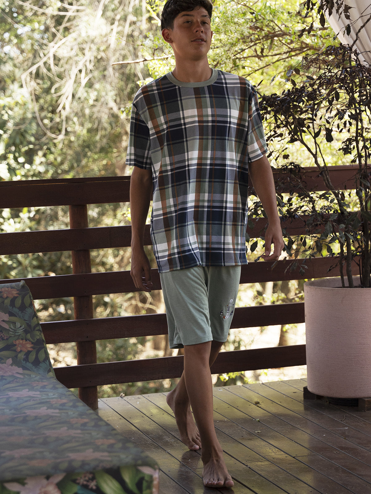 Conjunto Masculino Shorts Camiseta Xadrez