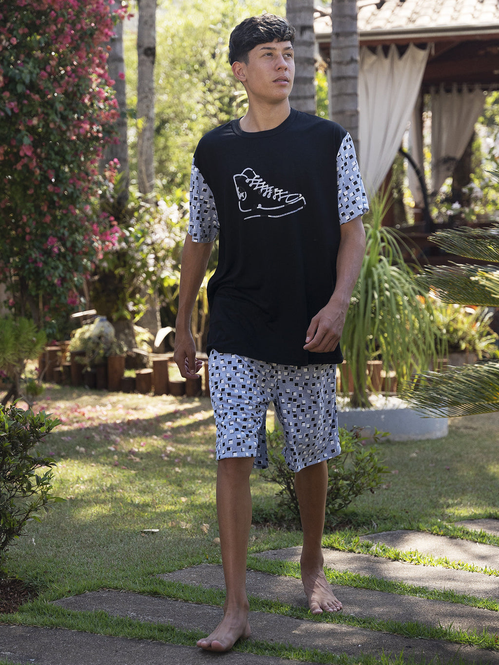 Pijama Masculino Shorts Camiseta Tênis