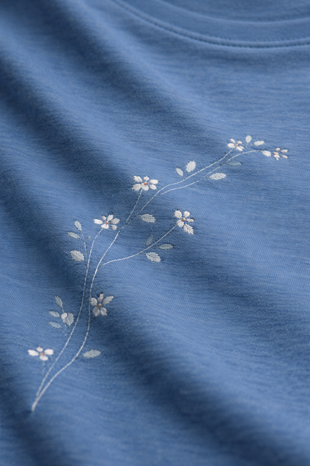 Pijama Longo Feminino com Blusa Manga Curta - Ramo Floral