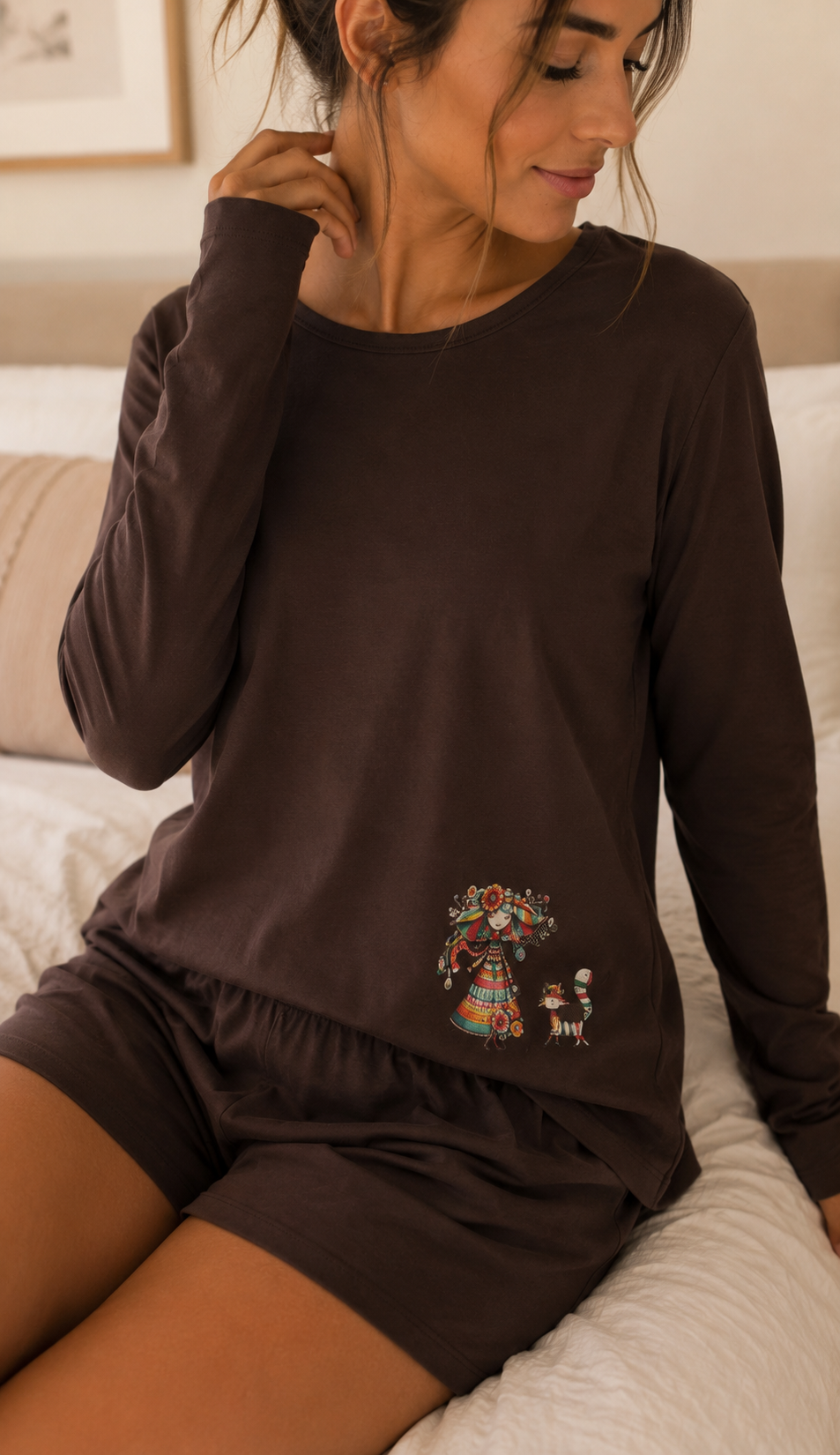 Pijama Curto Feminino com Blusa Manga Longa - Flores
