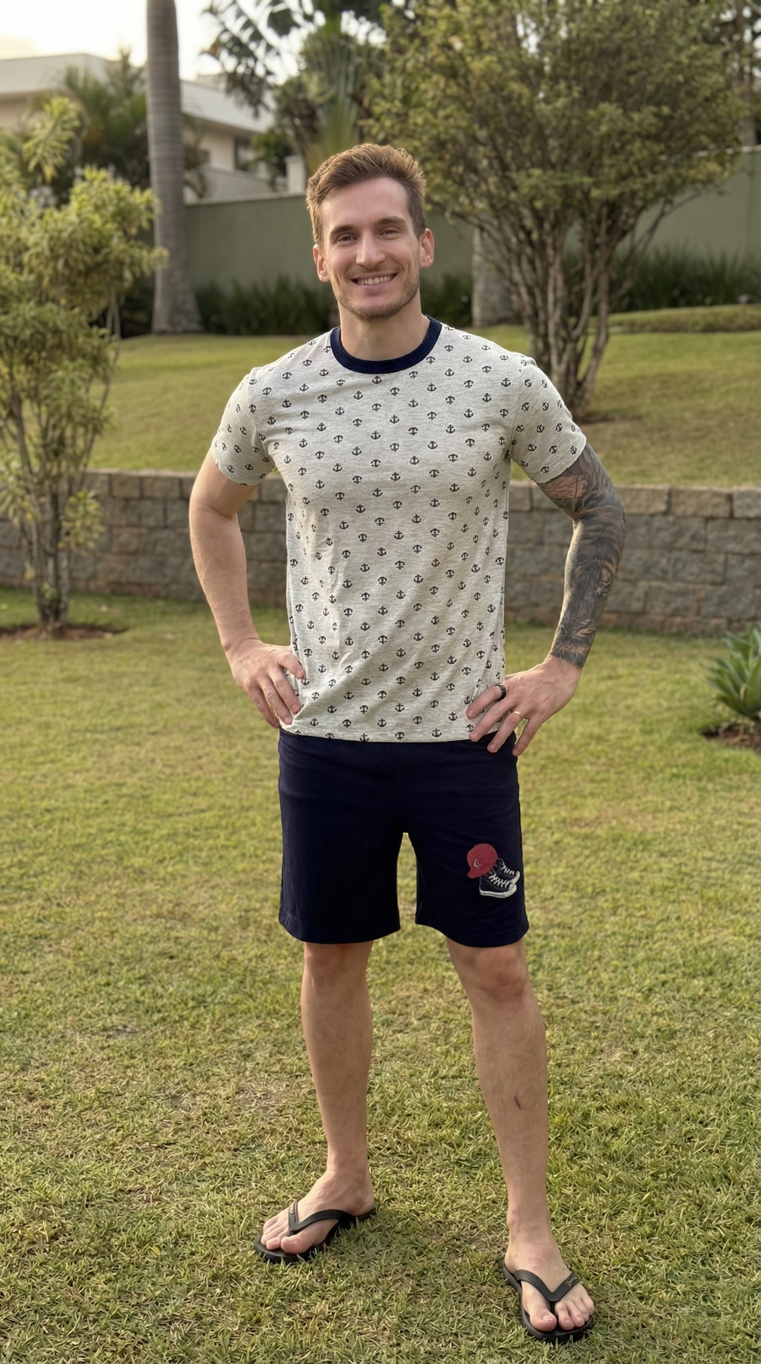 Conjunto Masculino Shorts e Camiseta Âncora