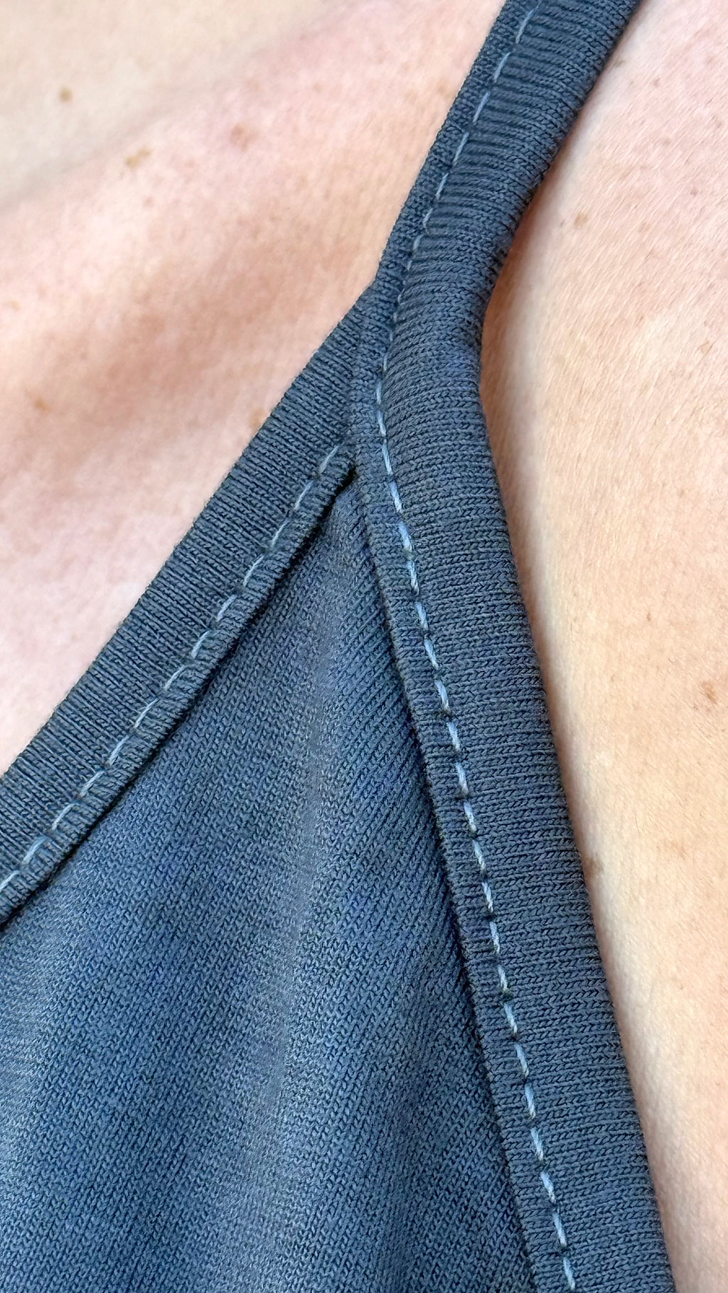 Camisola de Alça Melodia em Movimento